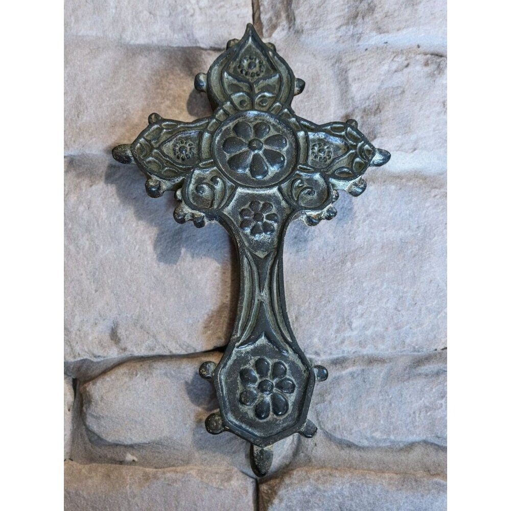 Rustic Ornate Wall Cross Resin